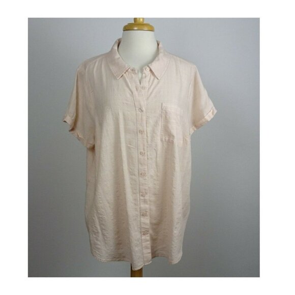 TORRID Button Front Shirt Textured Top Blouse Blush Light Pink Short Sleeve 2X - Picture 3 of 12